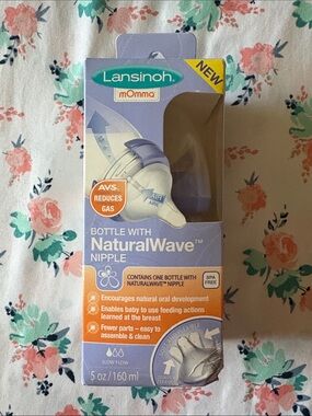 Lansinoh Lavender and White NaturalWave Bottle